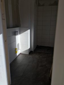 Unsere Wand- und Bodenfließen im Gäste-WC